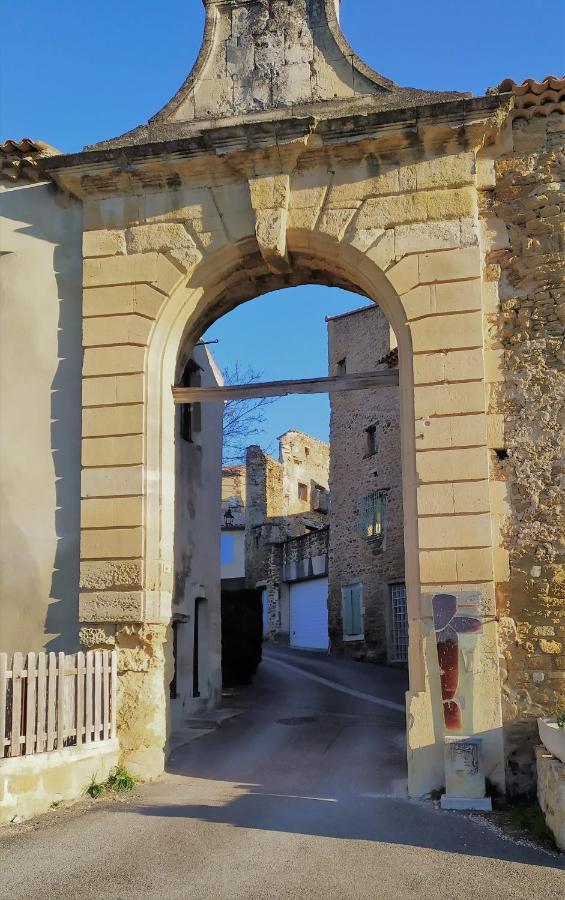 Apartamento Les Jarres Bleues Grillon Exterior foto